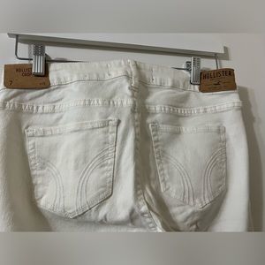 Hollister, Size 7, White Crop Jeans